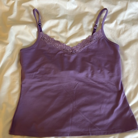 NY and Co camisole: FREEW/ PURCHASE! ADD TO BUNDLE FOR DISCOUNTED OFFER AND SALE - Picture 1 of 10